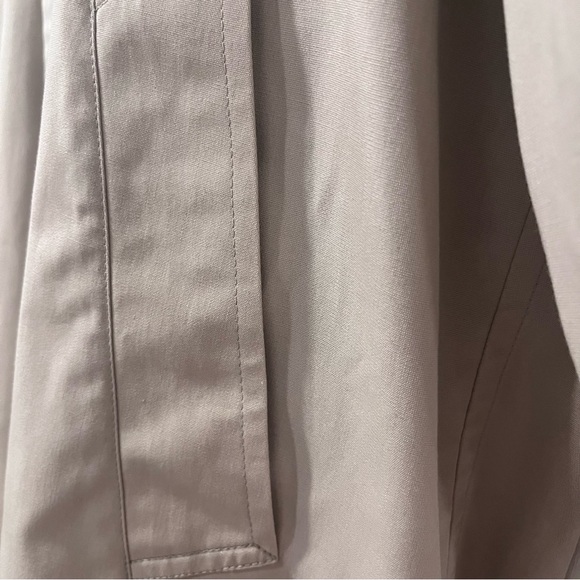 London Fog Classic Tan Trench Coat - Picture 7 of 12